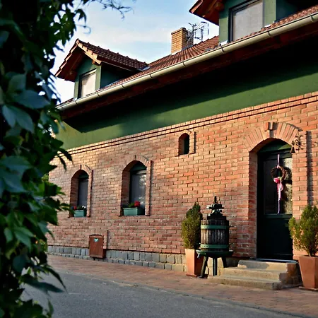 Vinarstvi Tomanovi Pensjonat Moravská Nová Ves